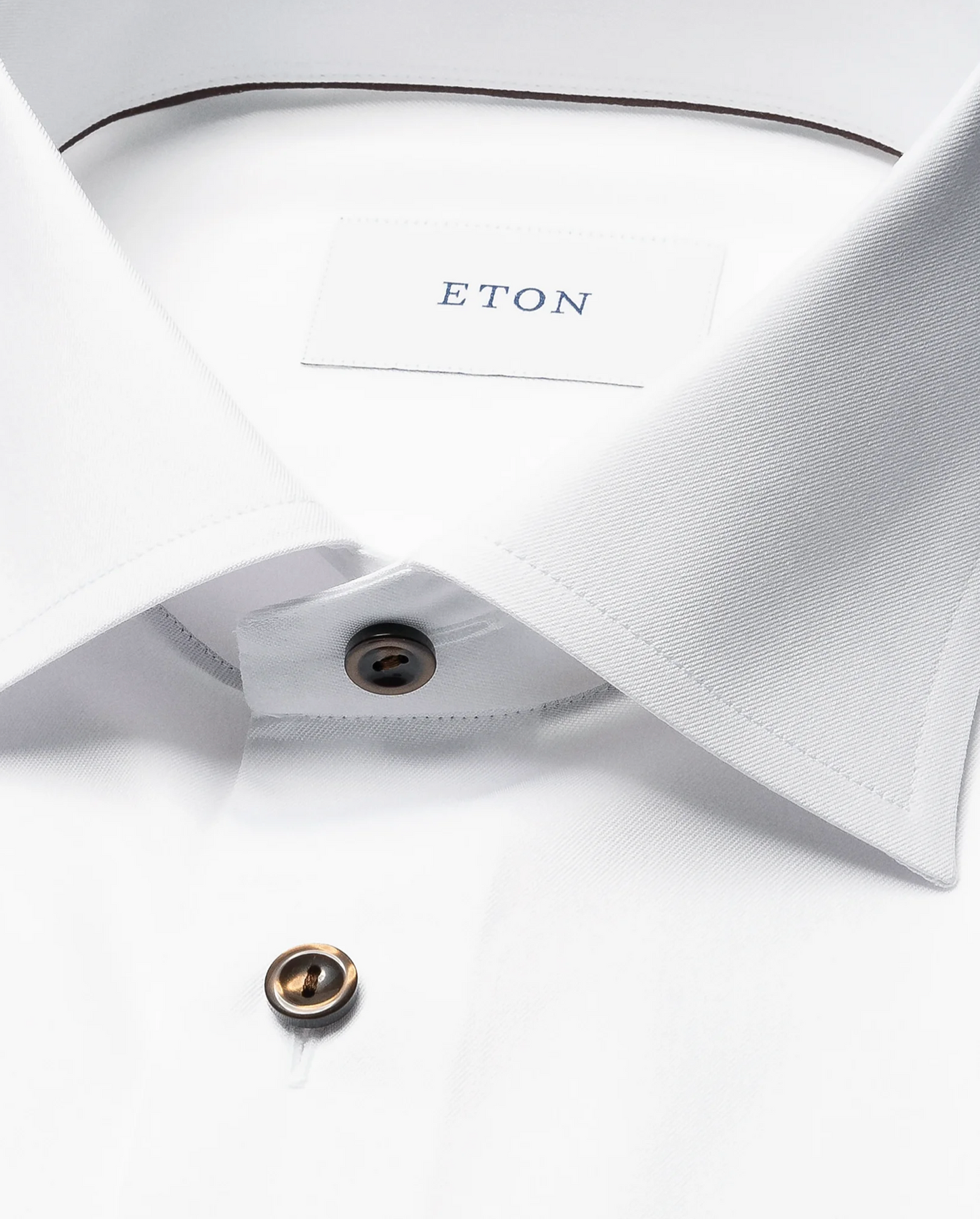 Slim Fit White/Brown Buttons