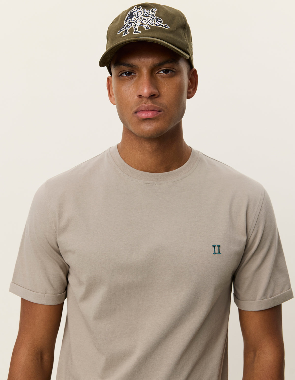 t-shirt tee norregaard contrast t-shirt les. deux Laurel oak sand