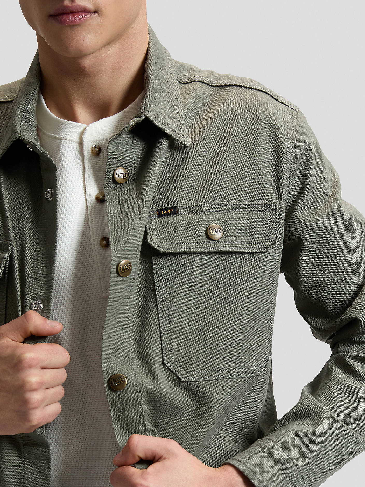 overshirt lee leejeans 2 pocket overshirt överskjorta jacka jacket lichen olive green grön
