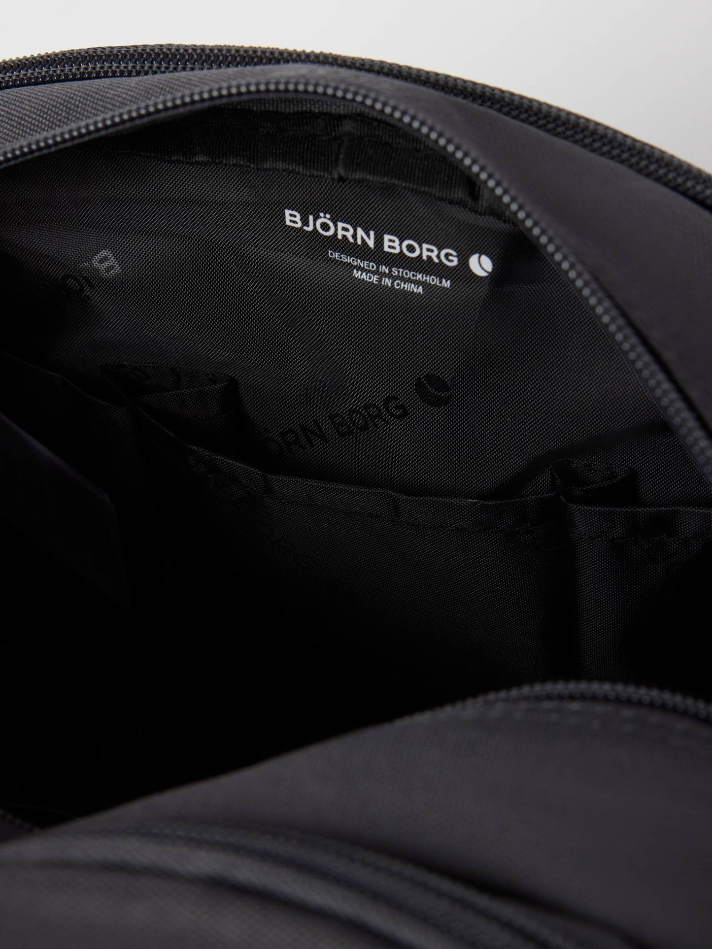 necessär björn borg core wash bag standing asphalt grey grå