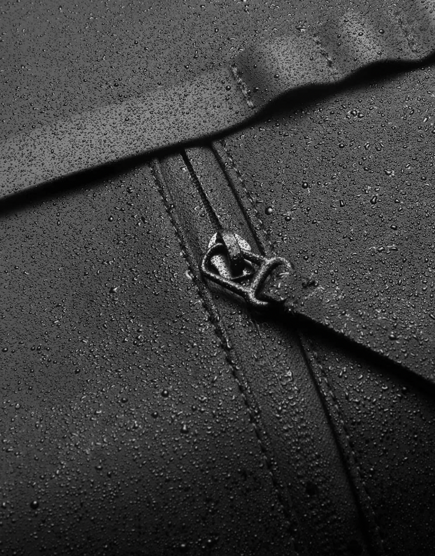 ryggsäck väska bag gaston luga spläsh 2.0 16 tum vattentät black svart