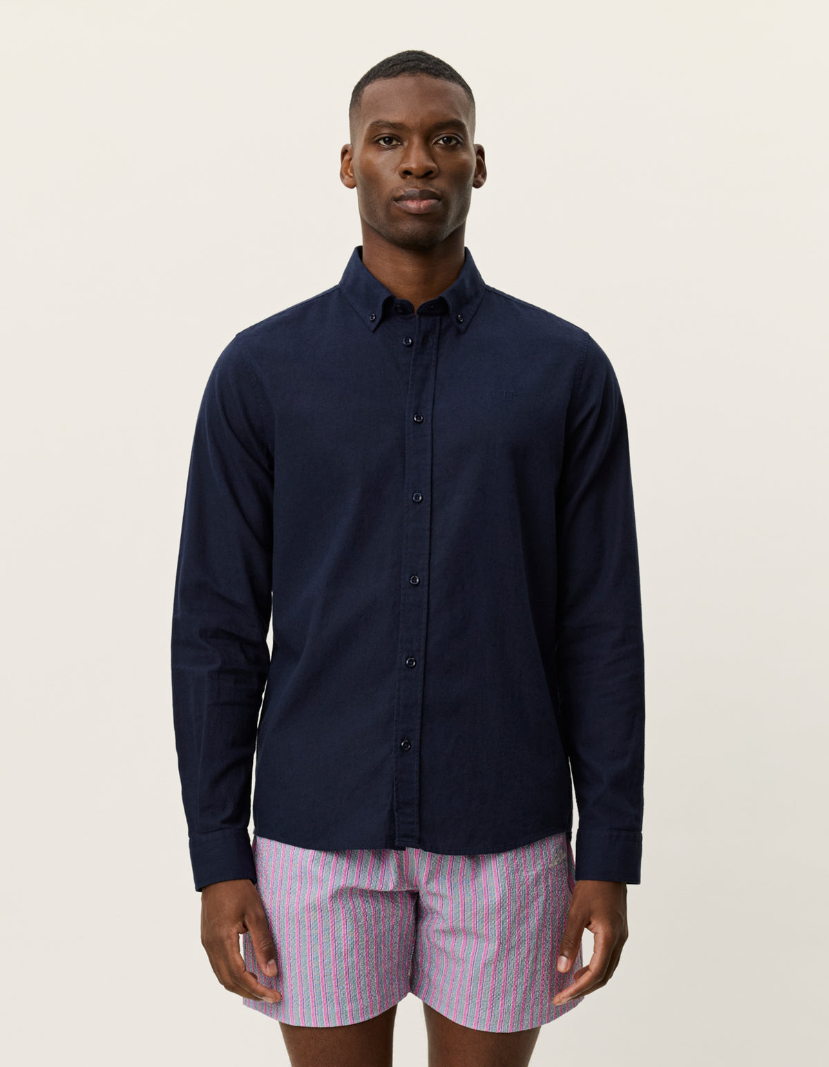 skjorta shirt les deux konrad cotton linen shirt linne skjorta button down dark navy blue blå