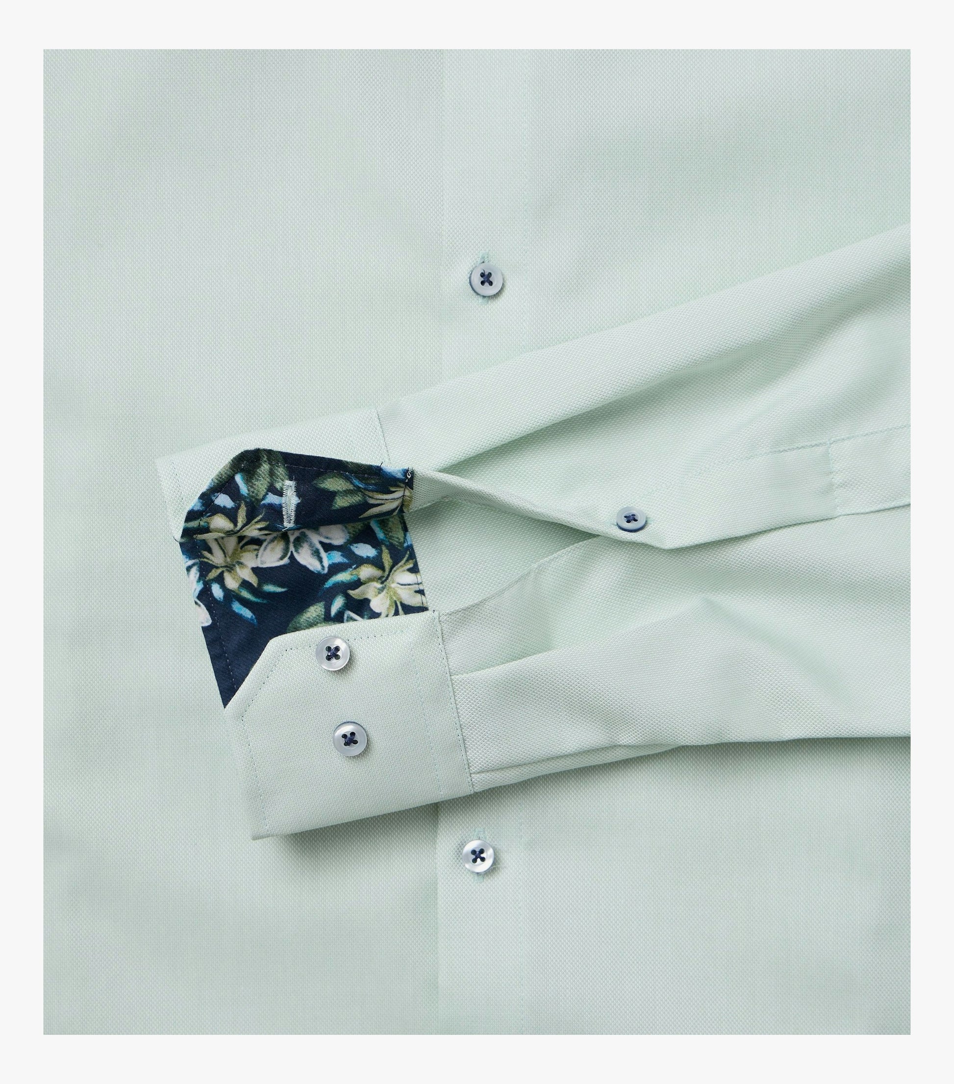 skjorta shirt venti modern fit regular fit venti shorts contrast pattern blommor flowers light green grön