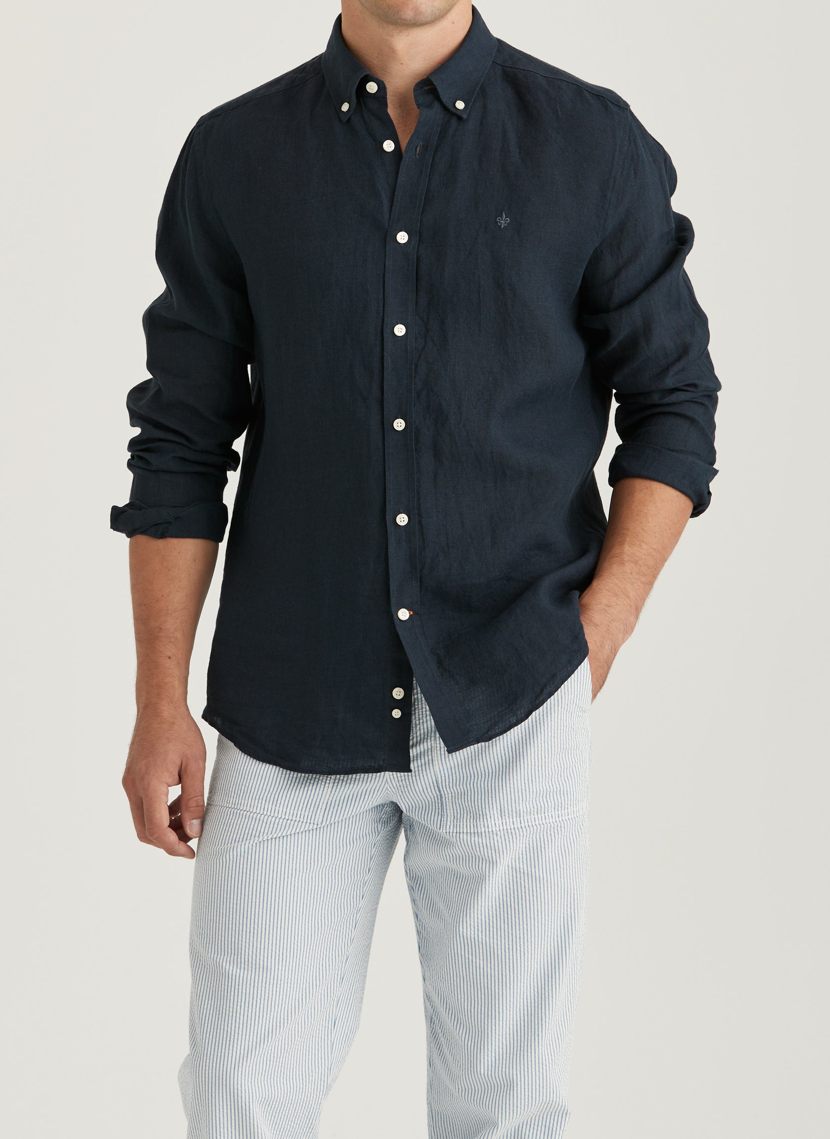 linne skjorta douglas linen shirt linne morris button down sommar sval blå blue navy