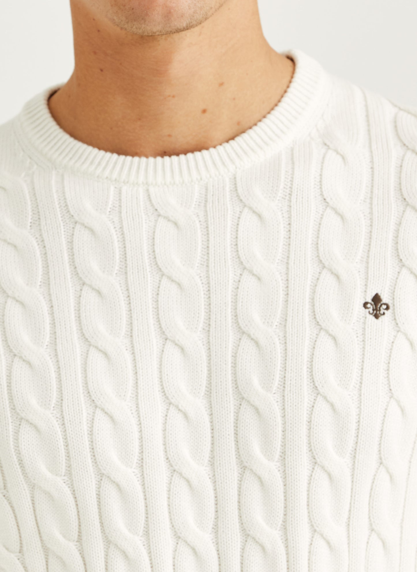 tröja knit morris ethan cable oneck sweater stickad offwhite vit white