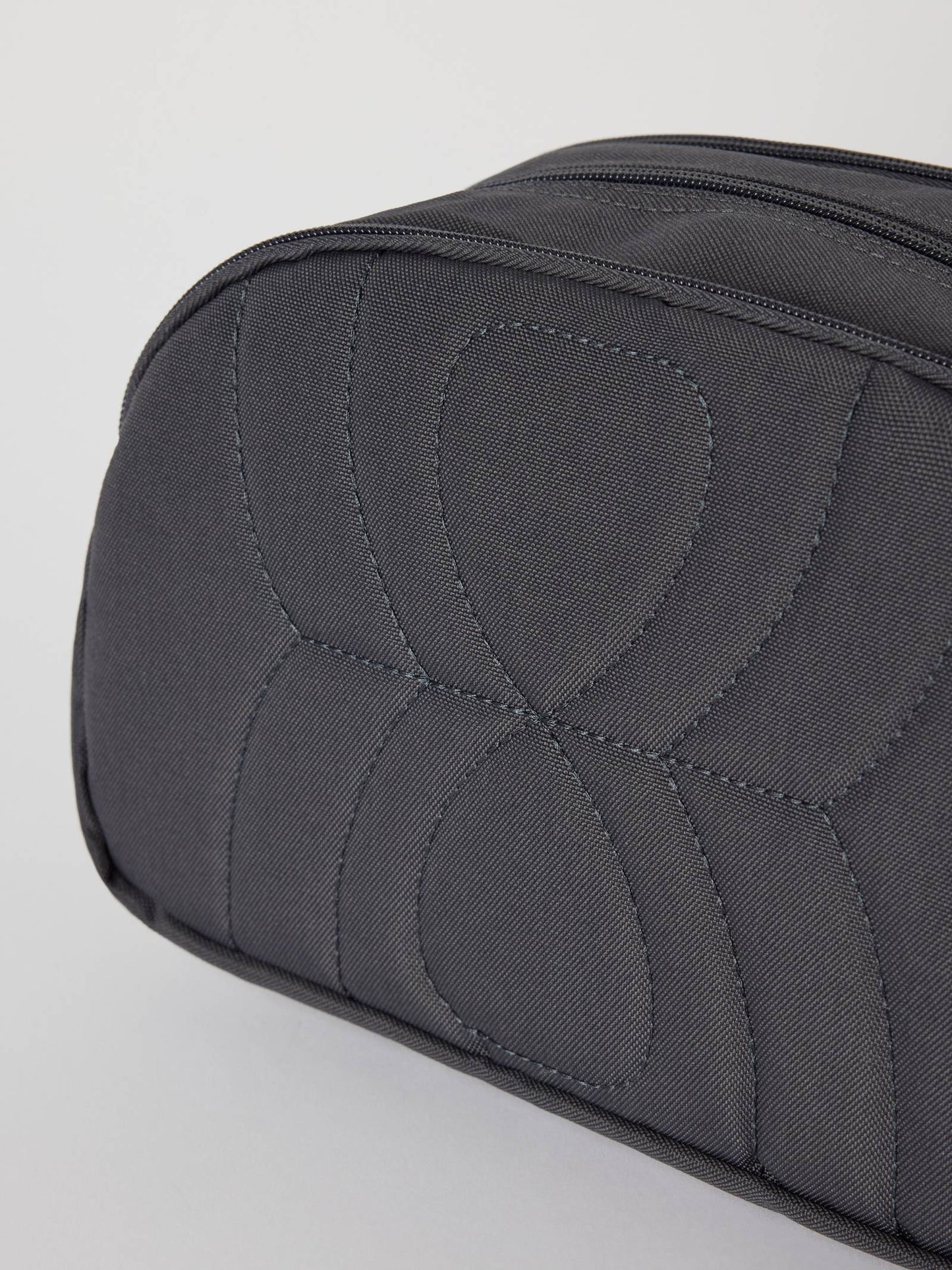necessär björn borg core wash bag standing asphalt grey grå