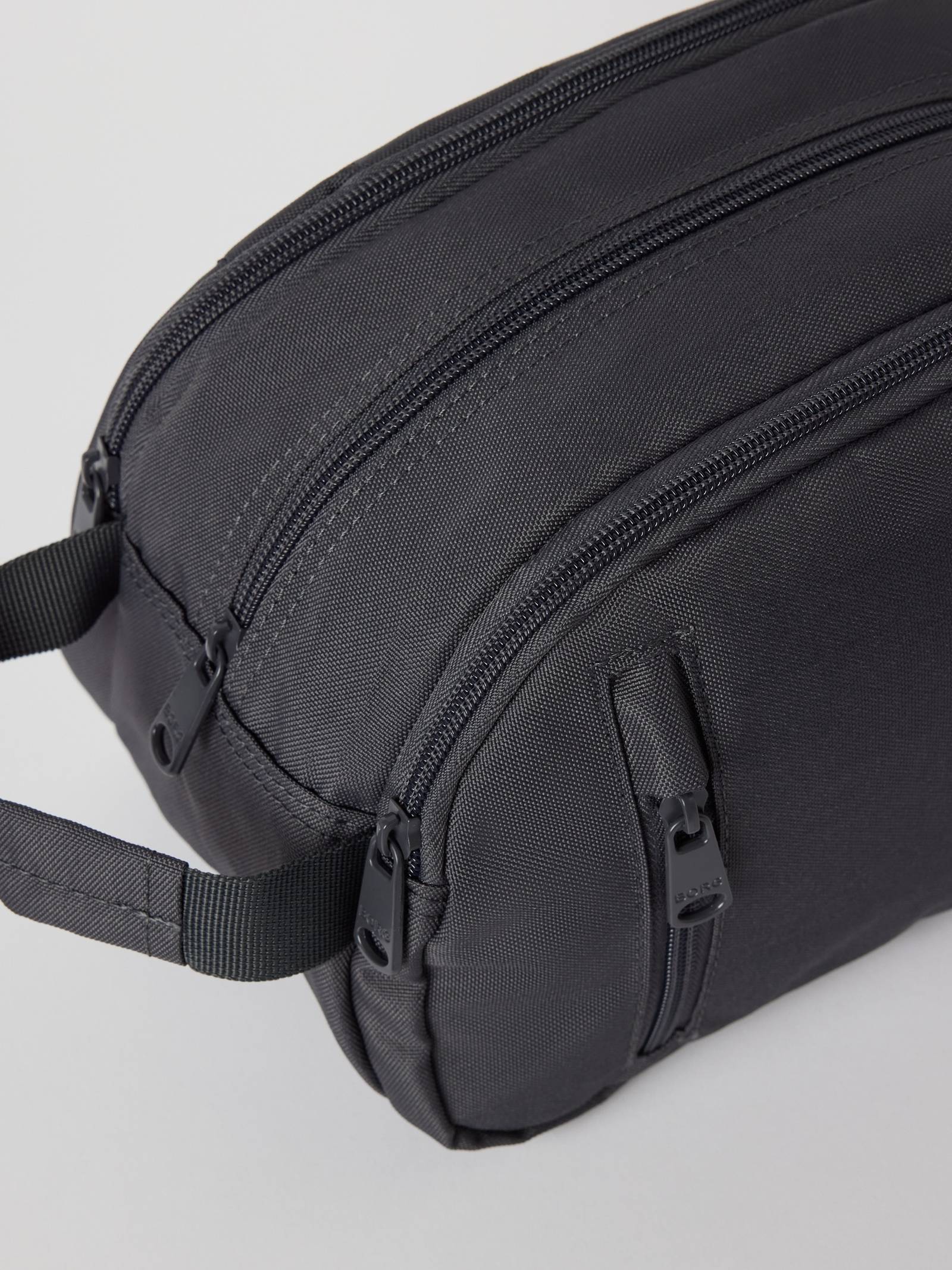 necessär björn borg core wash bag standing asphalt grey grå