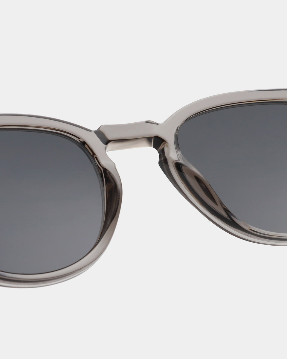 solglasögon a.kjærbede akjærbede glasögon sunglasses glasses bate grey transparent kl1910
