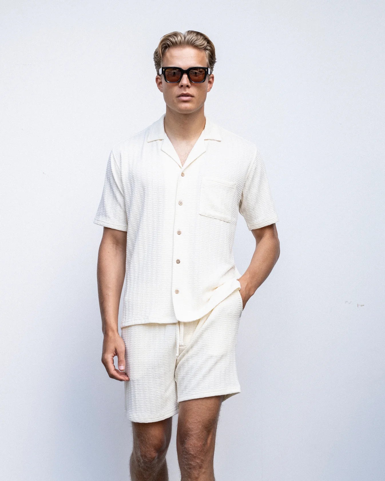 skjorta shirt barret shirt brand island sommar skjorta kort ärm kortärmad cuba krage resort krage offwhite vit frifrakt stenungsund