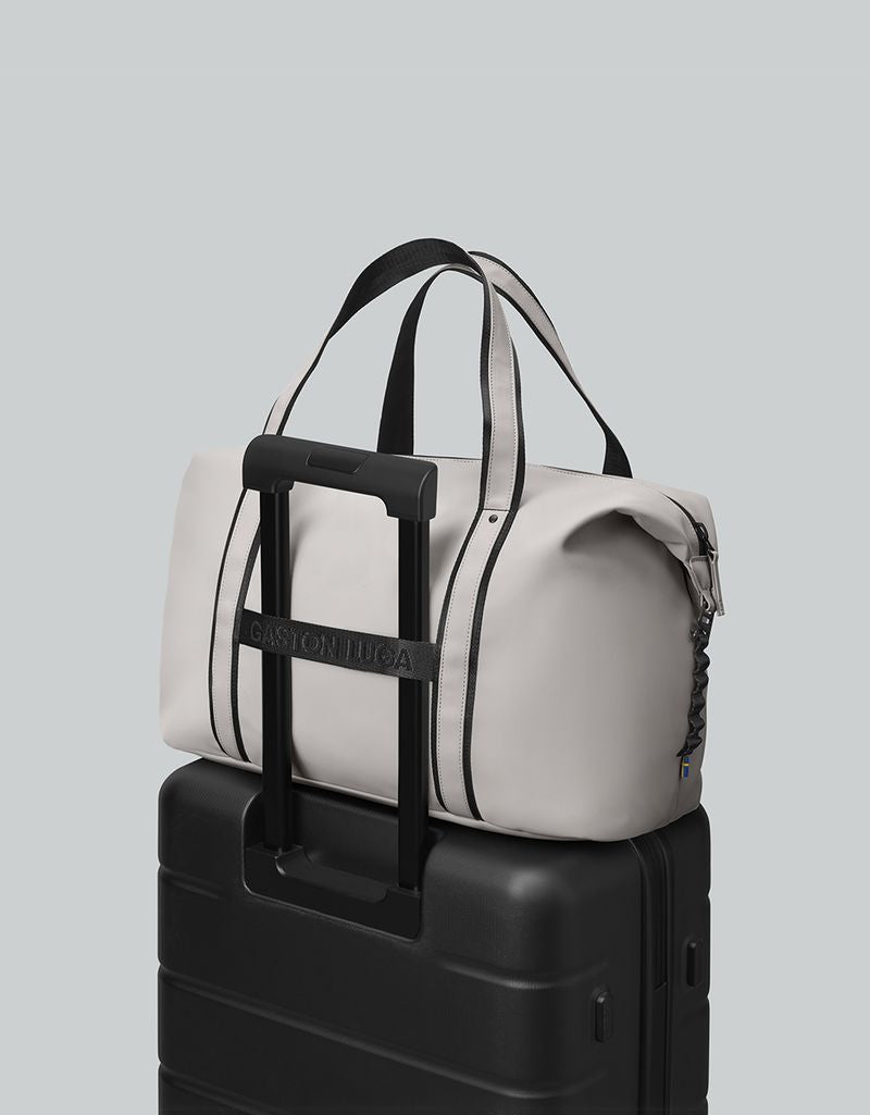 väska bag dash weekender gaston luga gastonluga weekendbag vattentät taupe sand beige