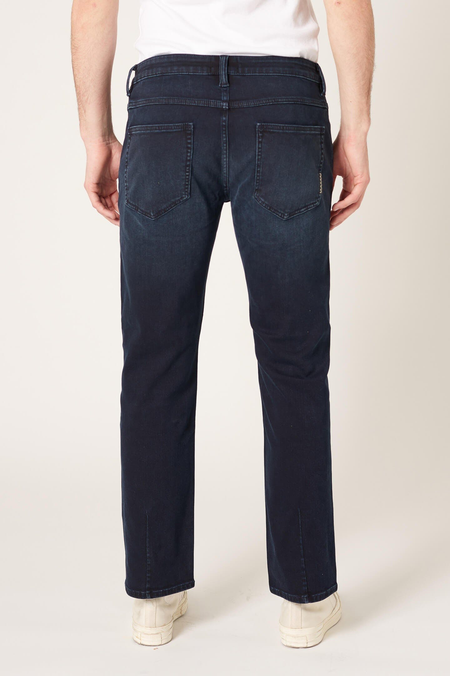 jeans denim neuw lou straight raka jeans stretch bomull polar mörkajeans