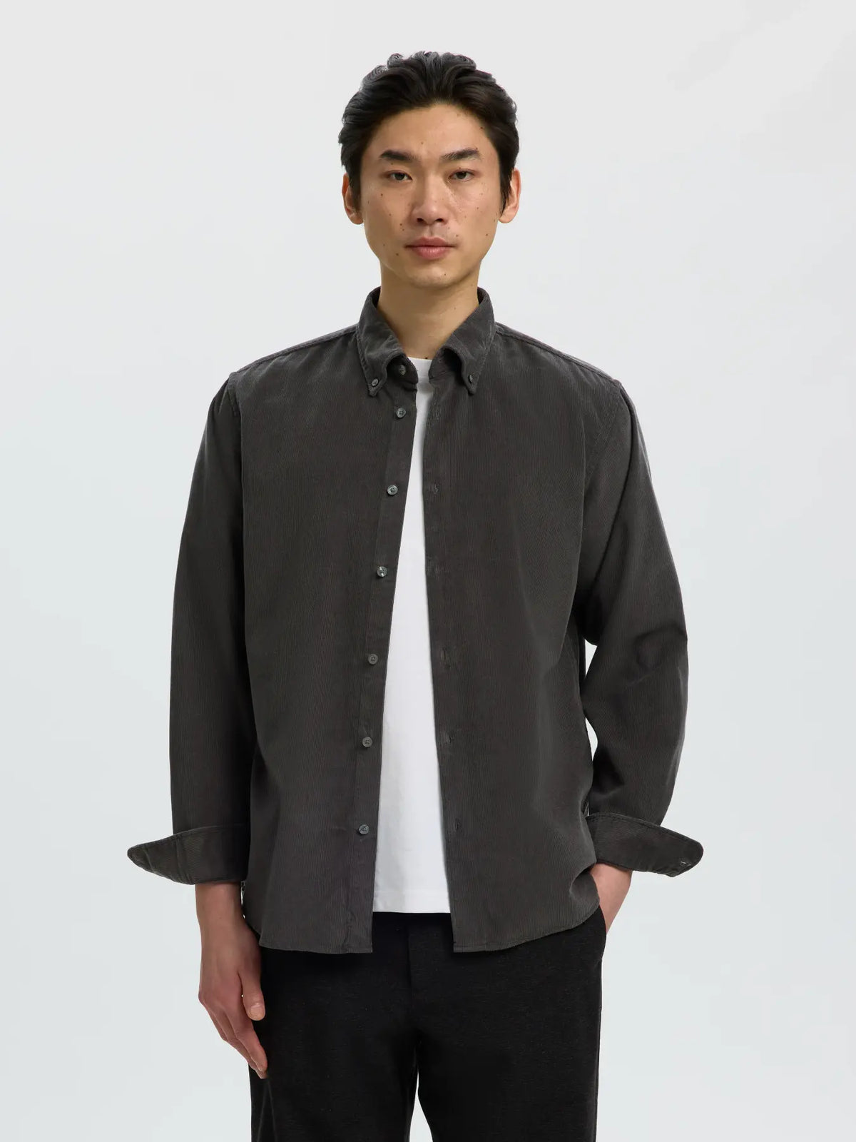 skjorta shirt selected homme cole danni cord shirt manchester tyg button down dark shadow grey grå fri frakt stenungsund