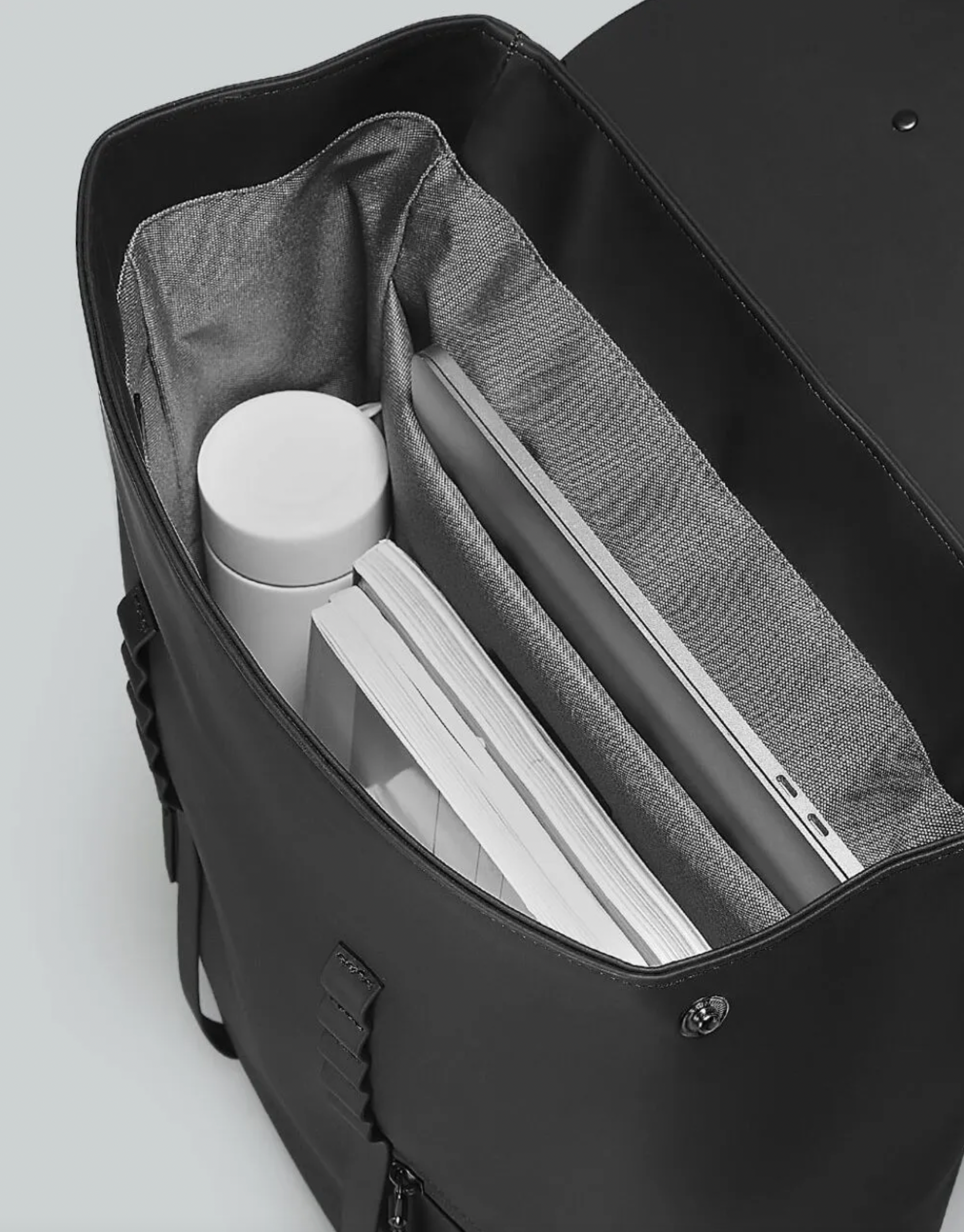 ryggsäck väska bag gaston luga spläsh 2.0 16 tum vattentät black svart