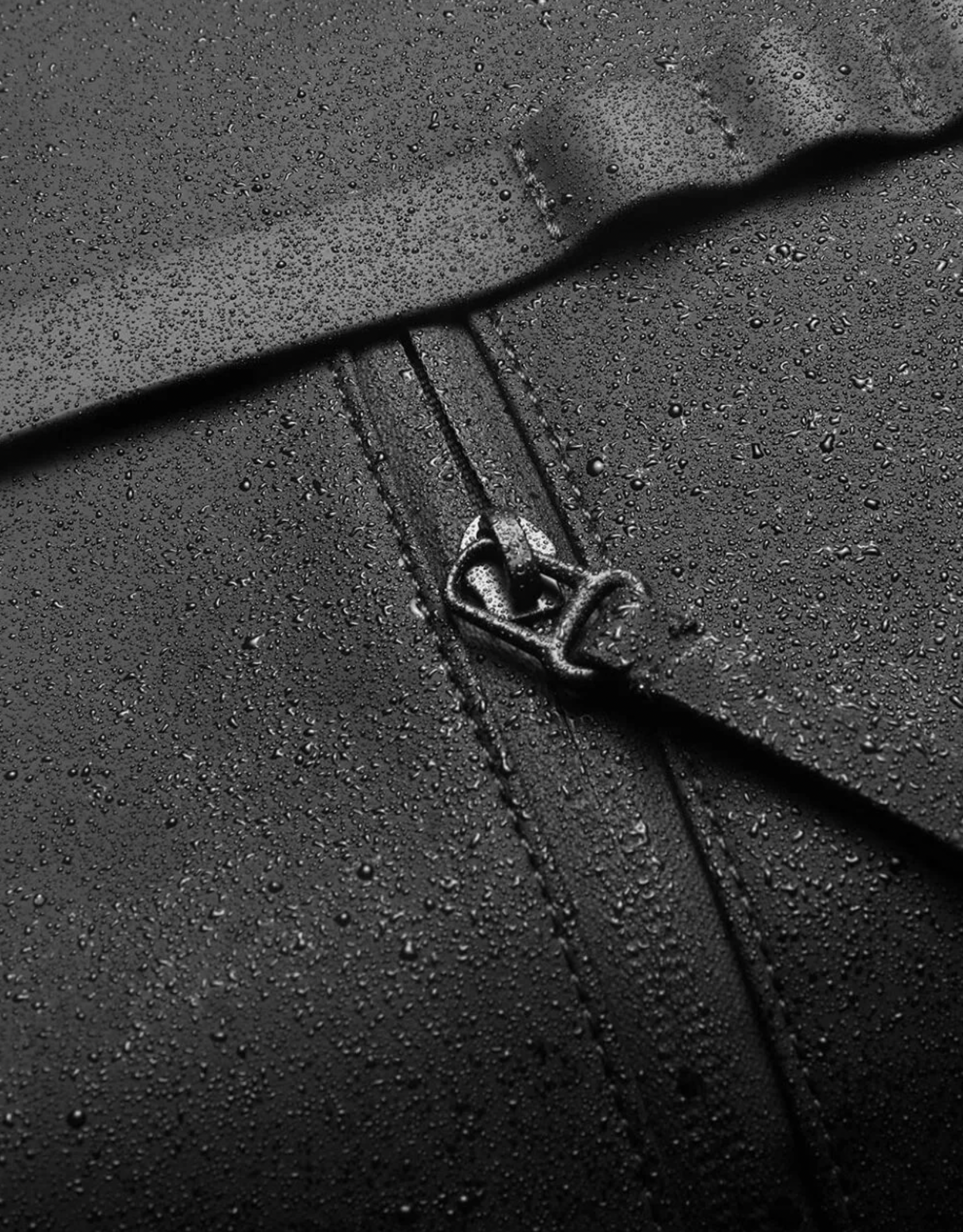 ryggsäck väska bag gaston luga spläsh 2.0 16 tum vattentät black svart