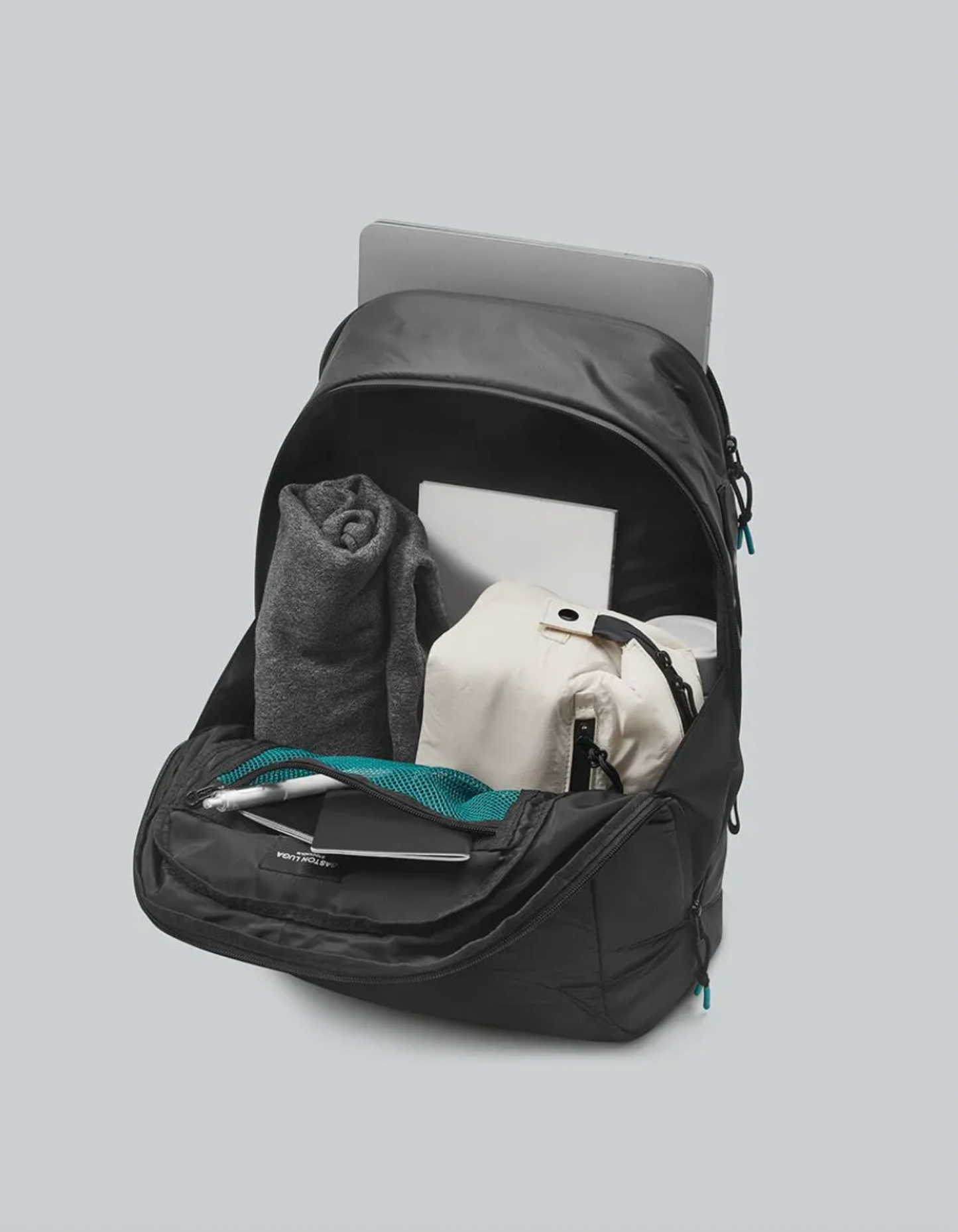 ryggsäck väska bag lightweight backpack black svart