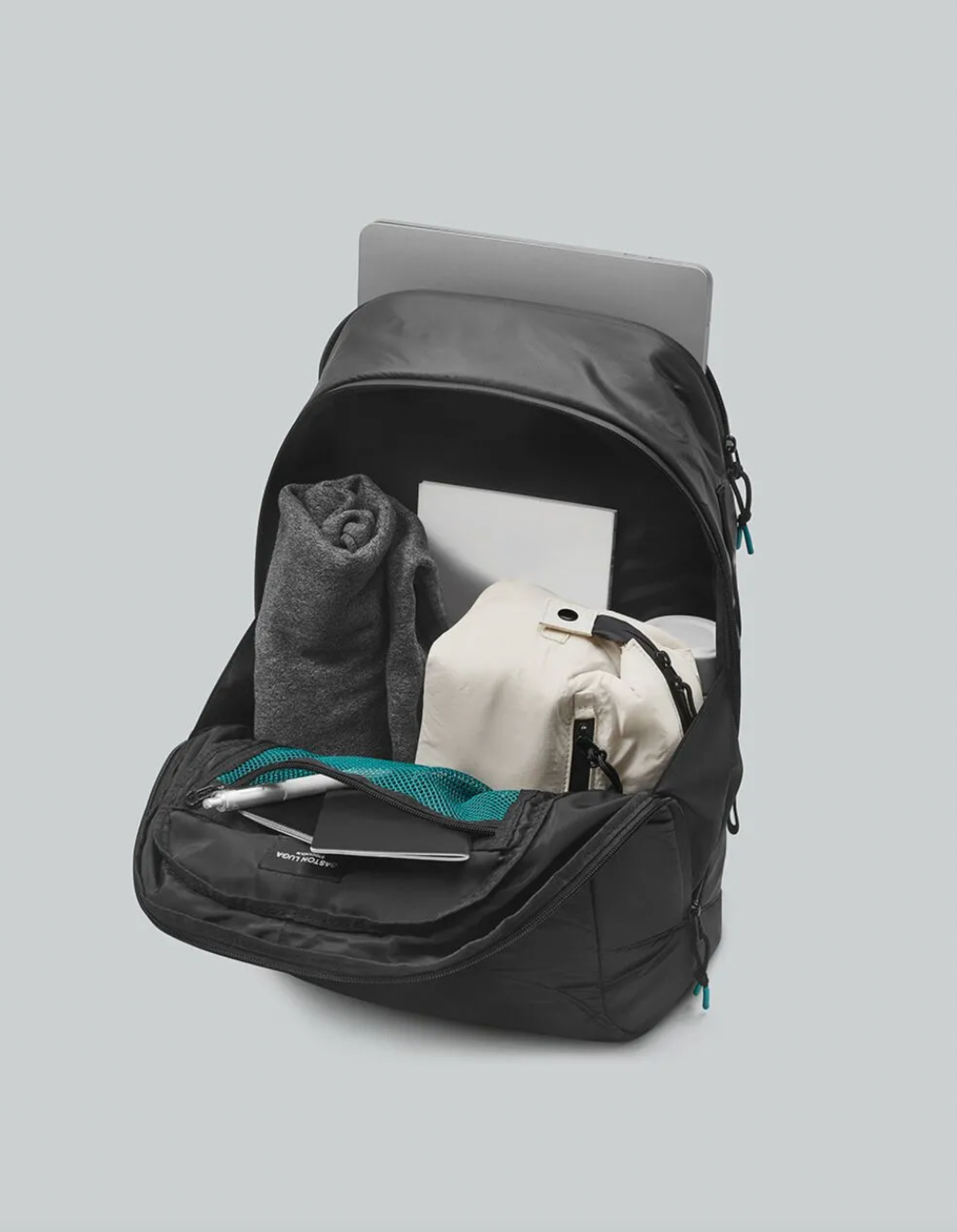 ryggsäck väska bag lightweight backpack black svart