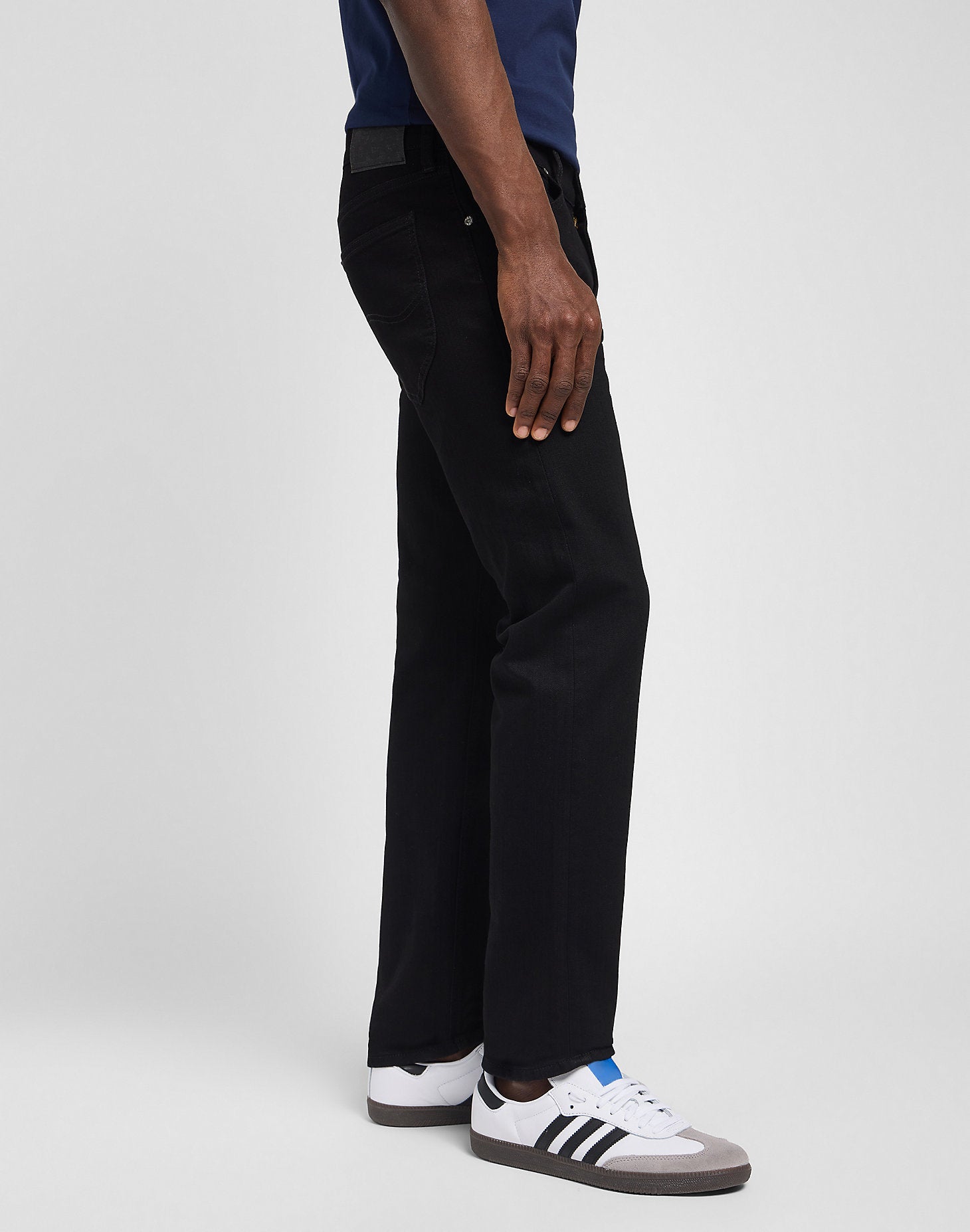 daren lee daren zip leejeans stretch regular fit raka jeans dragkedja zip black svart clean black